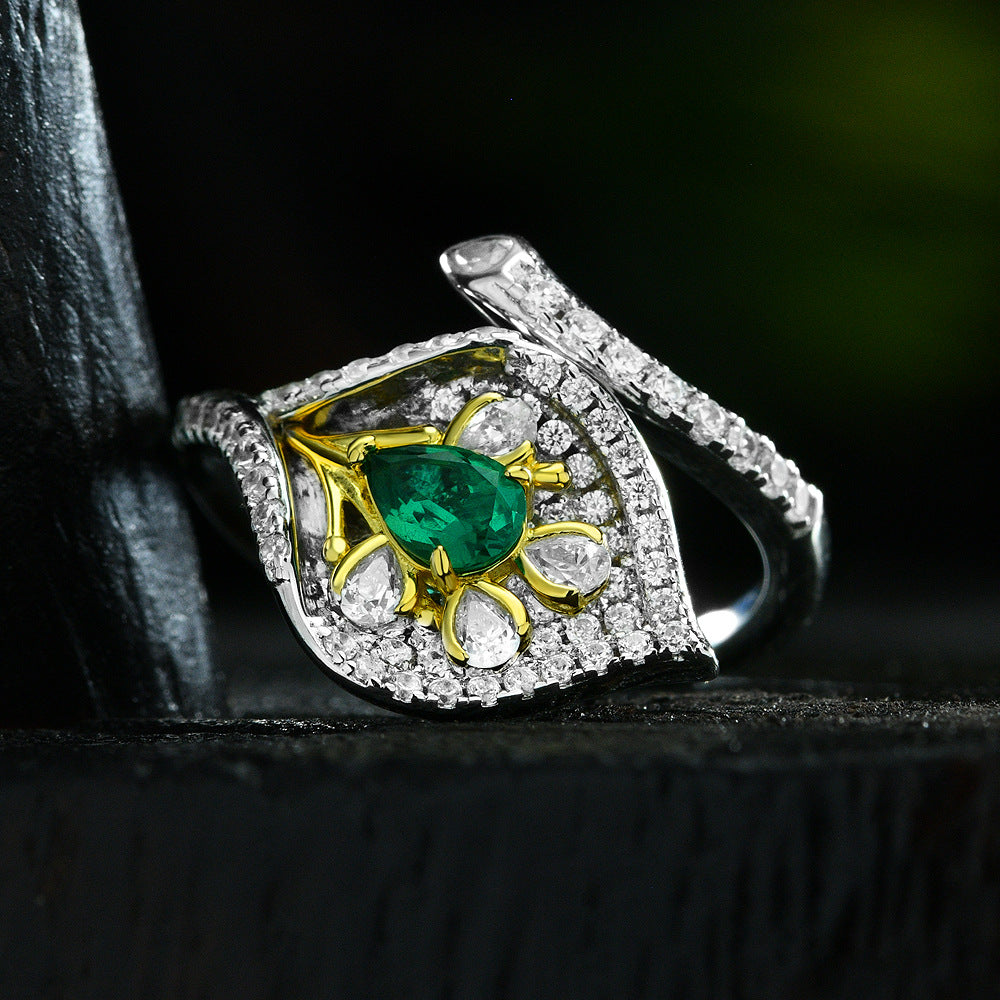 0.5 Carat Lab Emerald Calla Lily Ring – Adjustable Open Design, 4×6mm Pear Cut, 2025 Collection