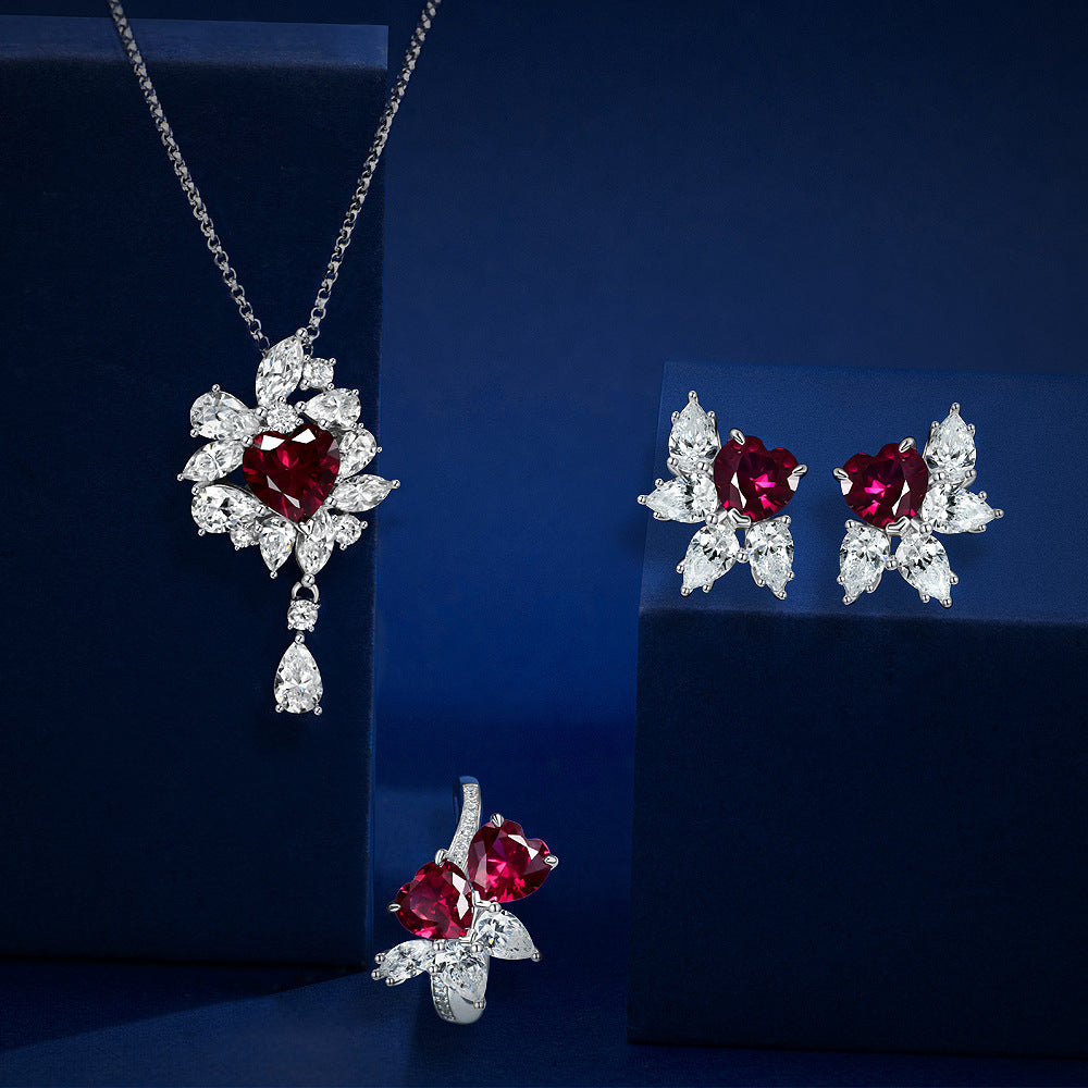 1 Carat Heart-Shaped Lab Ruby Ring in Silver – 7×7mm Statement Piece, Trendy Oriental Style