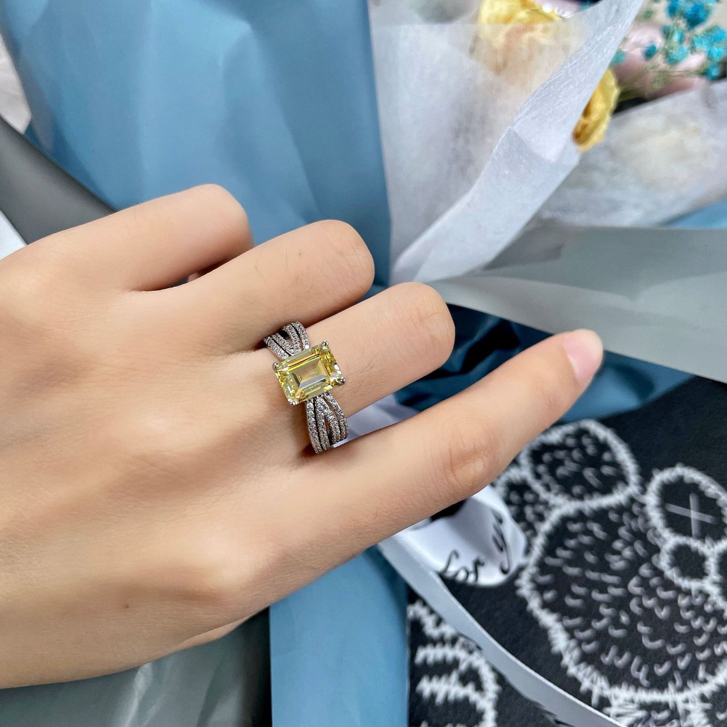 3 Carat Emerald Cut Simulated Diamond Ring – 7×9mm Rectangle Design, S925 Silver Elegant Style