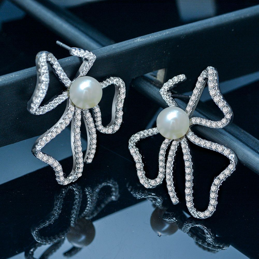 925 Sterling Silver Earrings Natural Pearl Stud Earrings - Elegant & Versatile Daily Wear