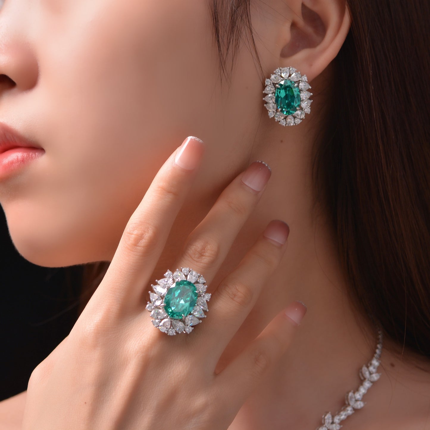 7ct Oval Paraiba-Inspired Green 10x14mm Earrings | European & American Luxury High-End Ear Jewelry for Women
