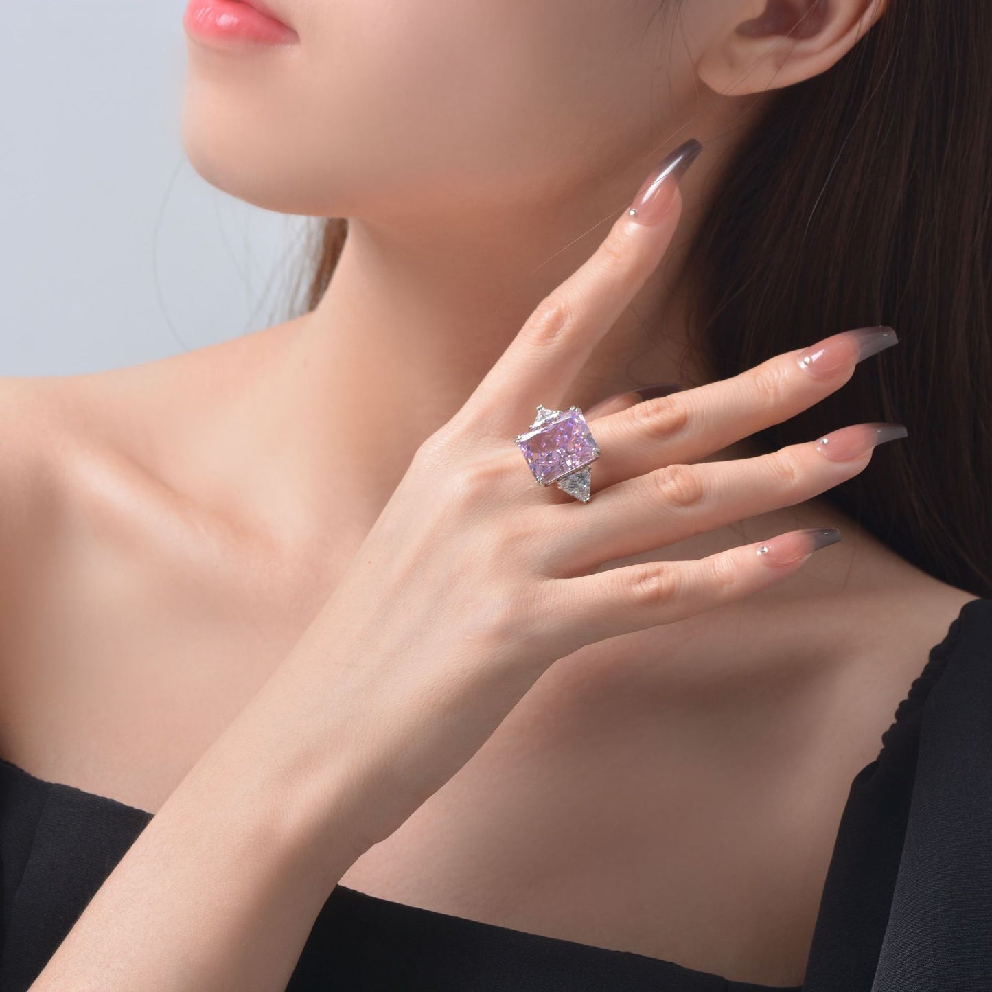 15 Carat Pink Ice-Flower Cut High Carbon Diamond Ring – S925 Silver 13×16mm European Celebrity-Inspired Design