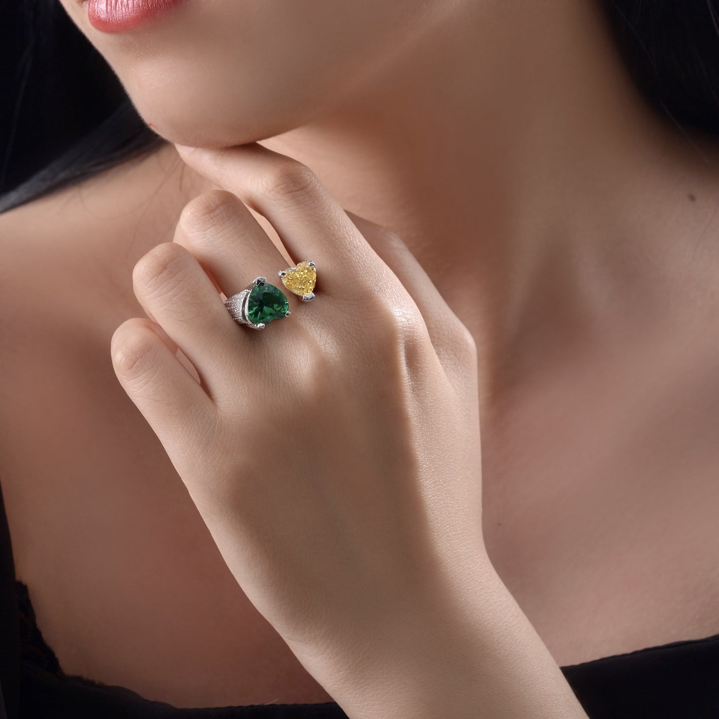 4 Carat Heart Cut Ice-Flower High Carbon Diamond Ring – S925 Silver 8×8mm Contrast Color Luxury Design