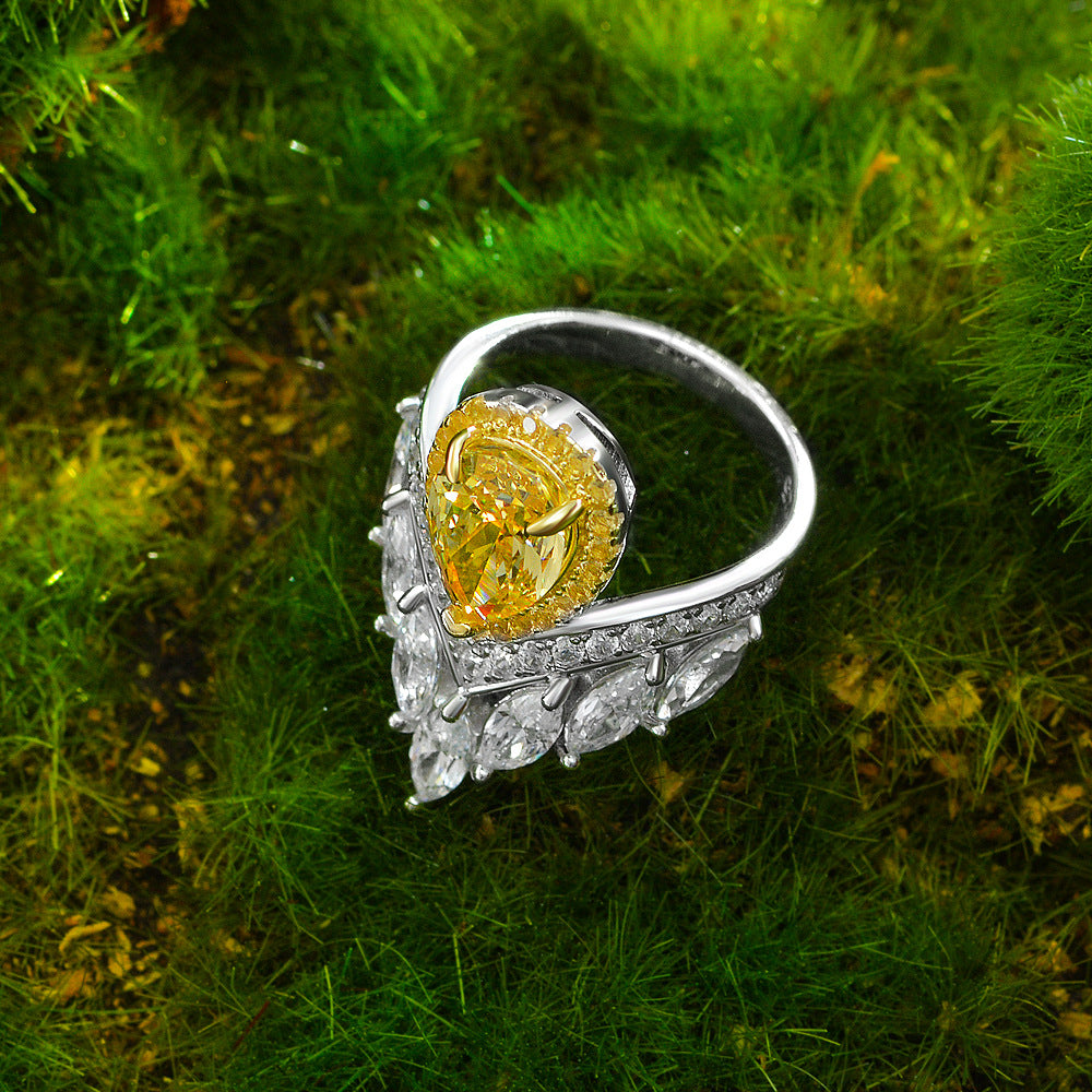 4 Carat Pear Cut High Carbon Diamond Crown Ring – S925 Silver 7×10mm 2025 Luxury Collection