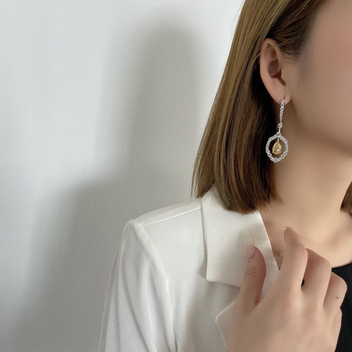 2025 New S925 Silver 3-Carat Pear-Shaped Earrings