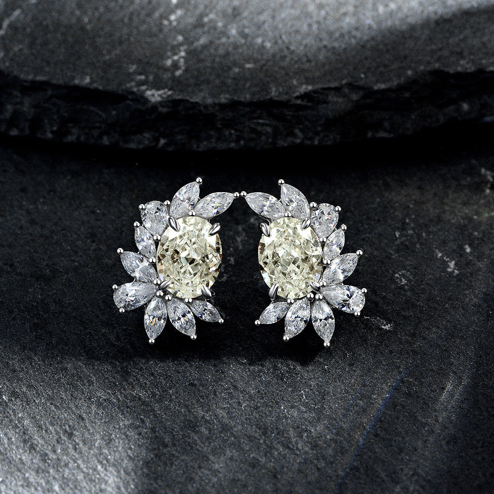 2025 New S925 Silver stud earrings oval cut