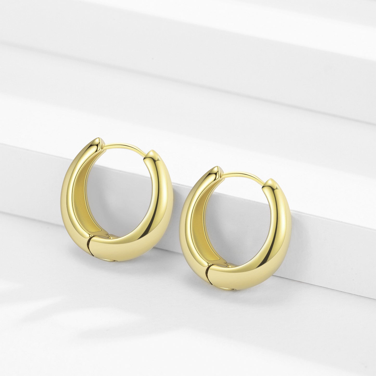 18k Gold plated earrings circle hoop style