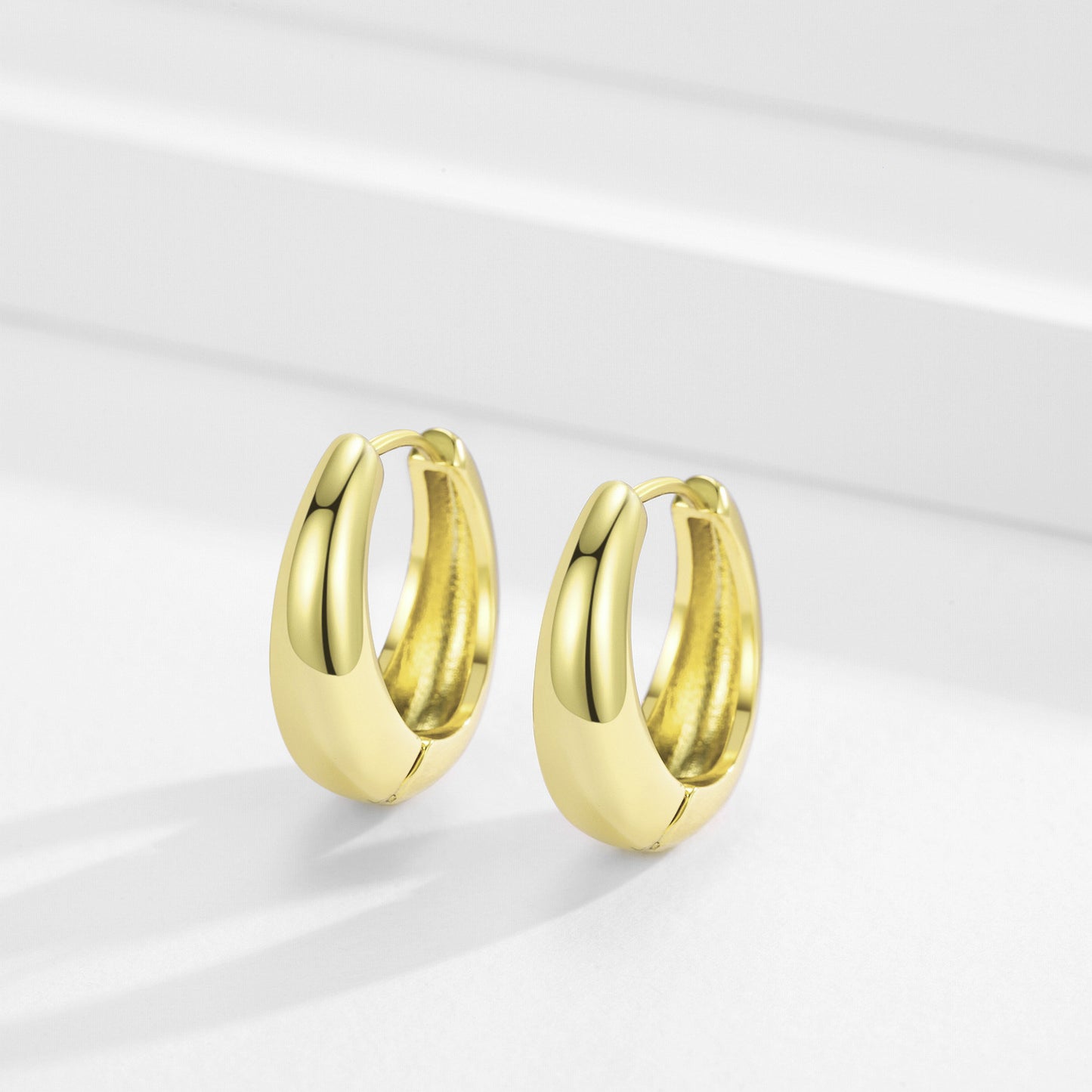 18k Gold plated earrings circle hoop style