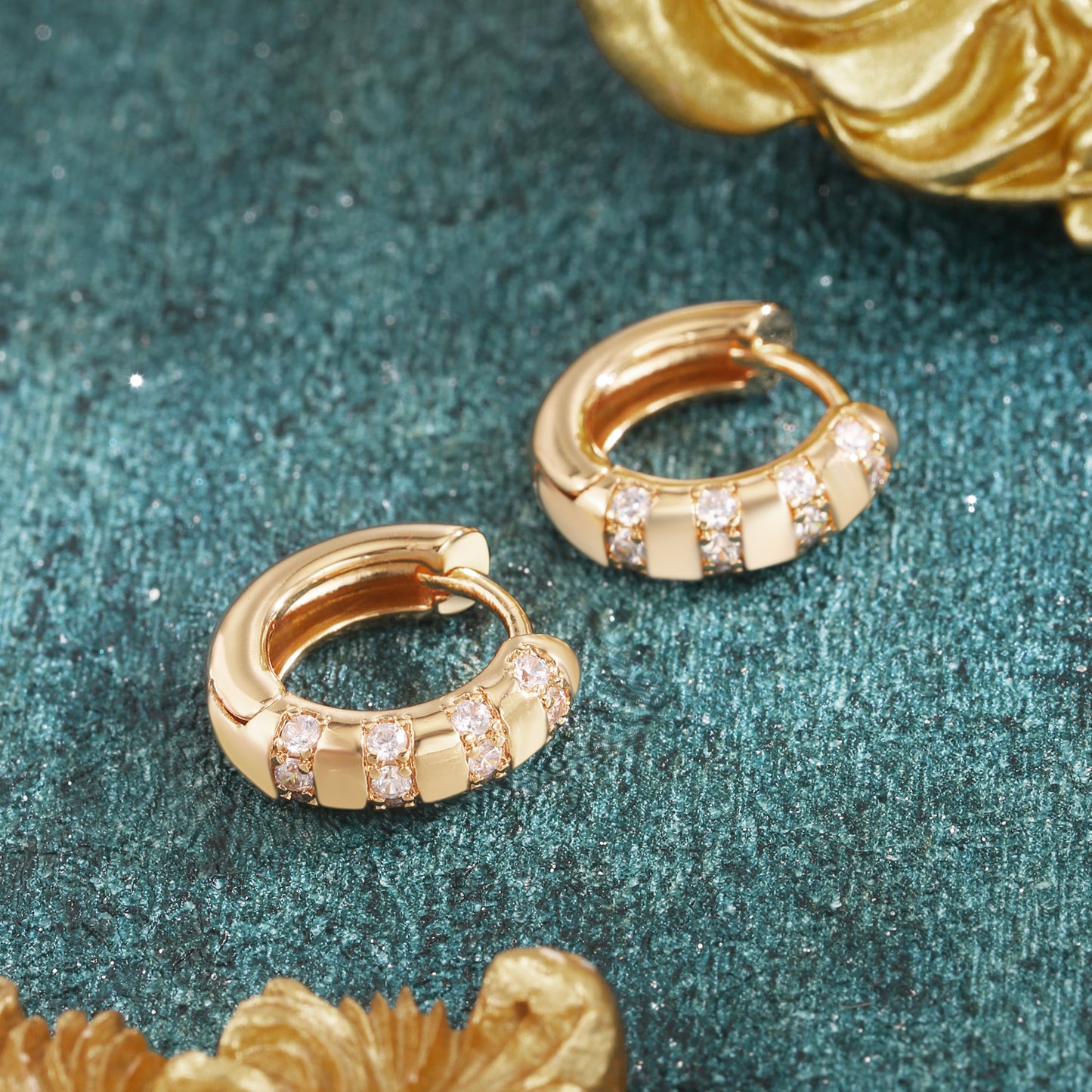 18k Gold plated earrings classic clip style