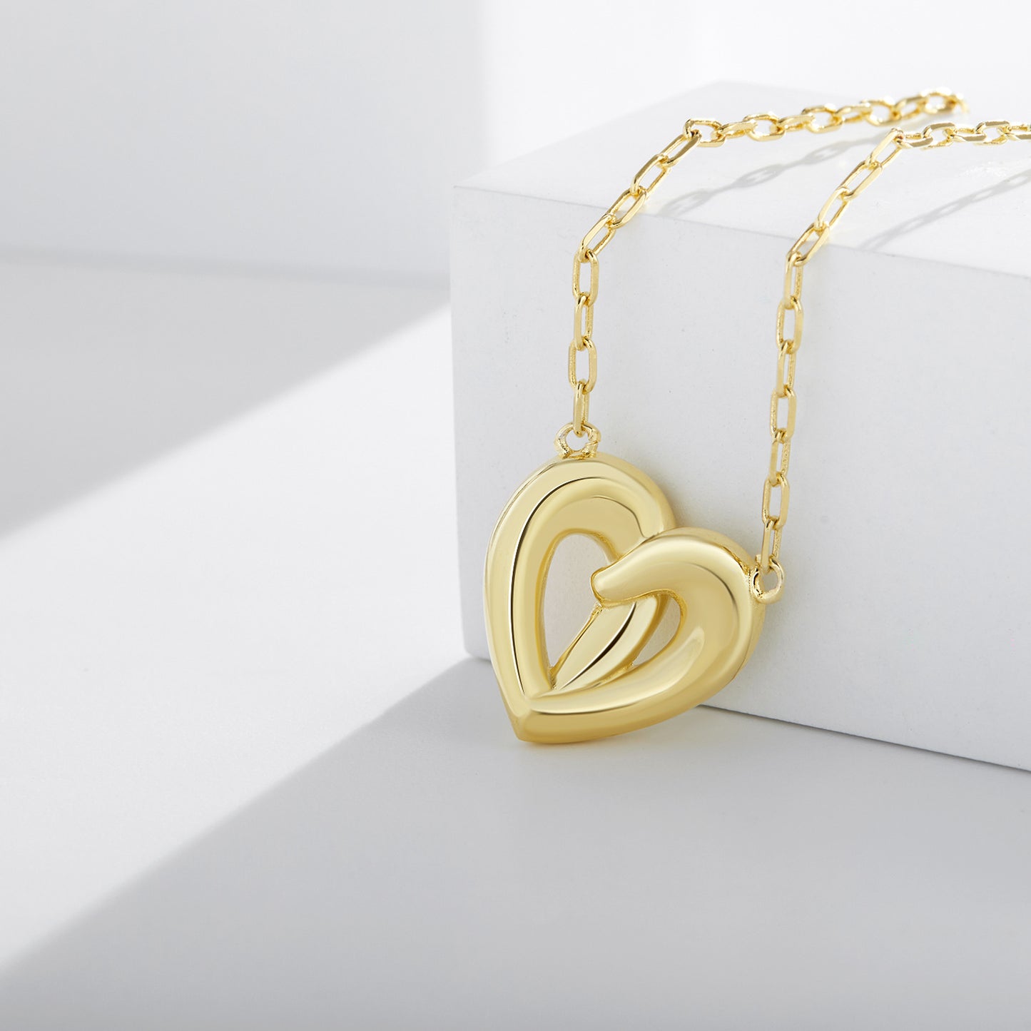 18K gold plated necklace connected heart